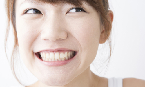 矢口渡（大田区・蒲田）の歯医者、のびのび歯科・矯正歯科で保険適用の白い歯